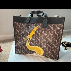Coach Field Tote 40